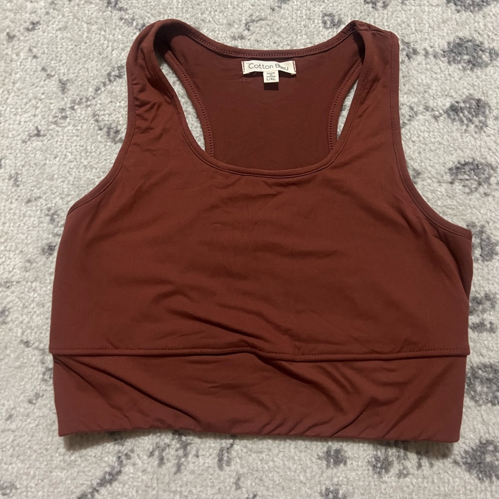 Maroon cropped tank top